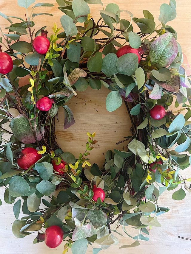 Ten Minute Christmas Eucalyptus Wreath My Year Old Home