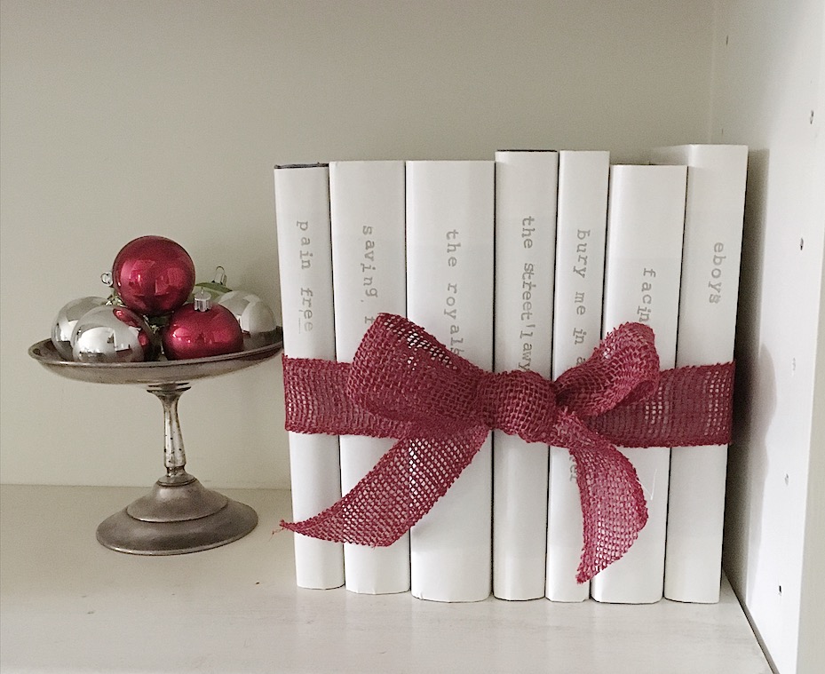 Make Your Own Christmas Book Covers - MY 100 YEAR OLD HOME