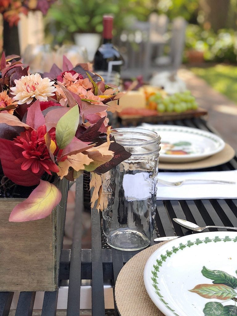 Entertaining at Home with the Colors of Fall