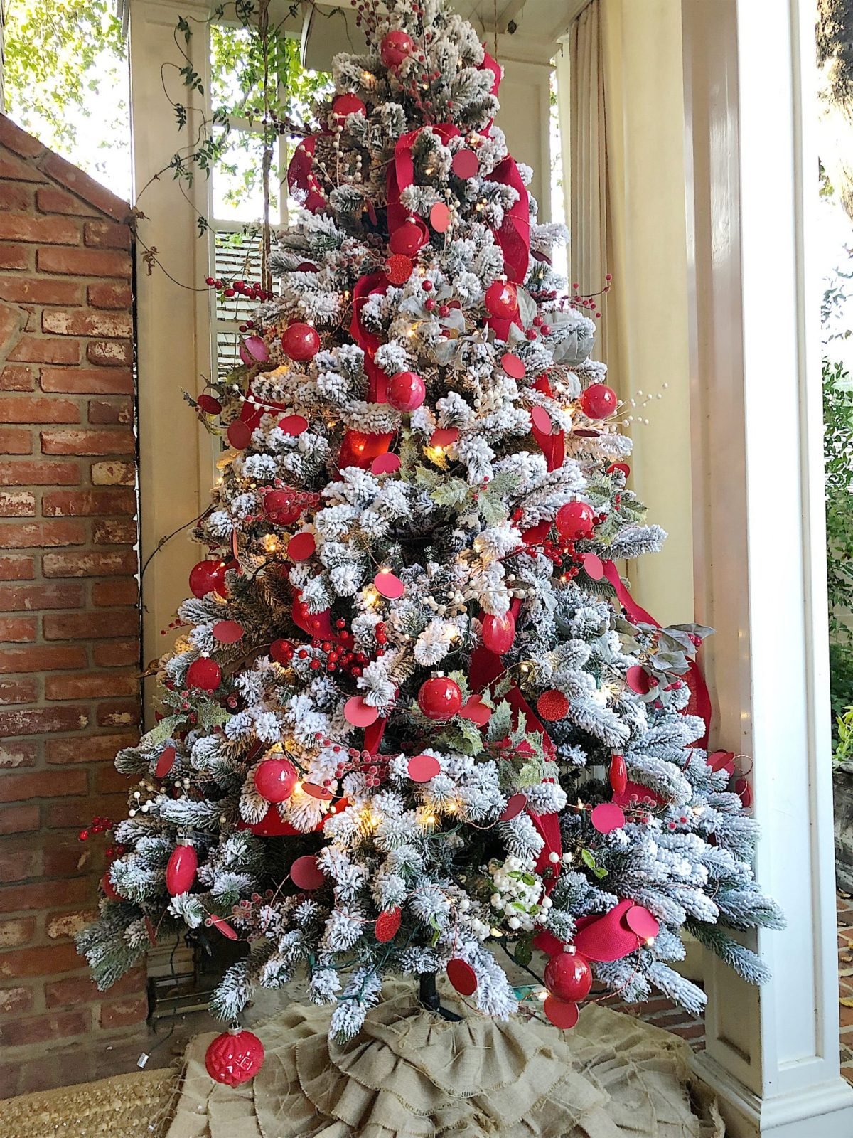 decorated christmas trees 10