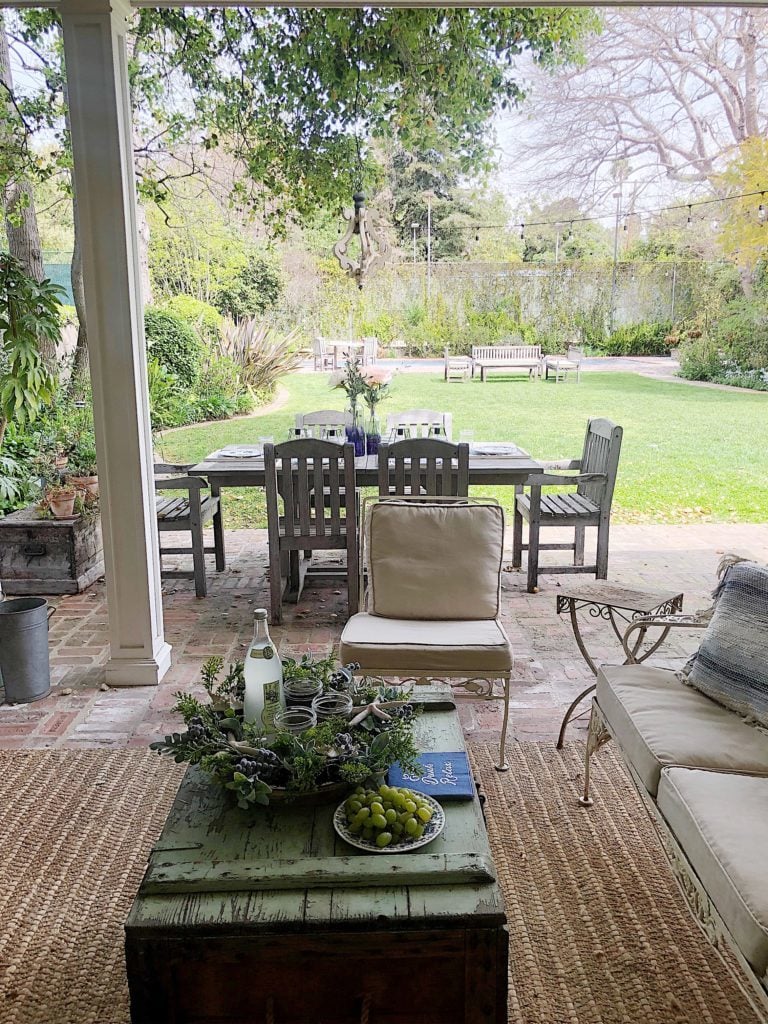 spring porch makeover with dinner party