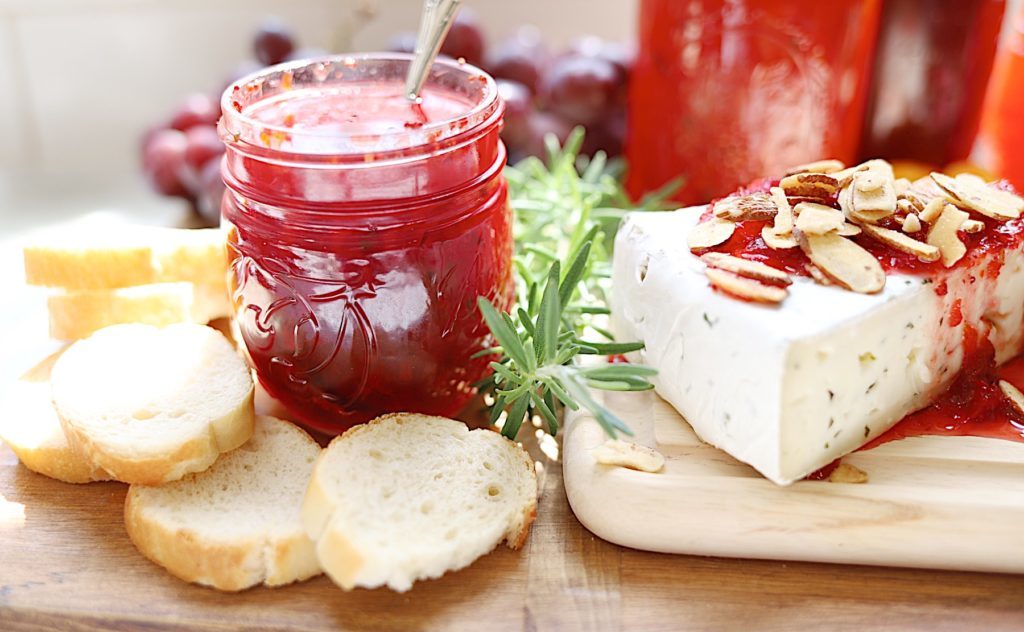 cranberry pepper jam and cheese