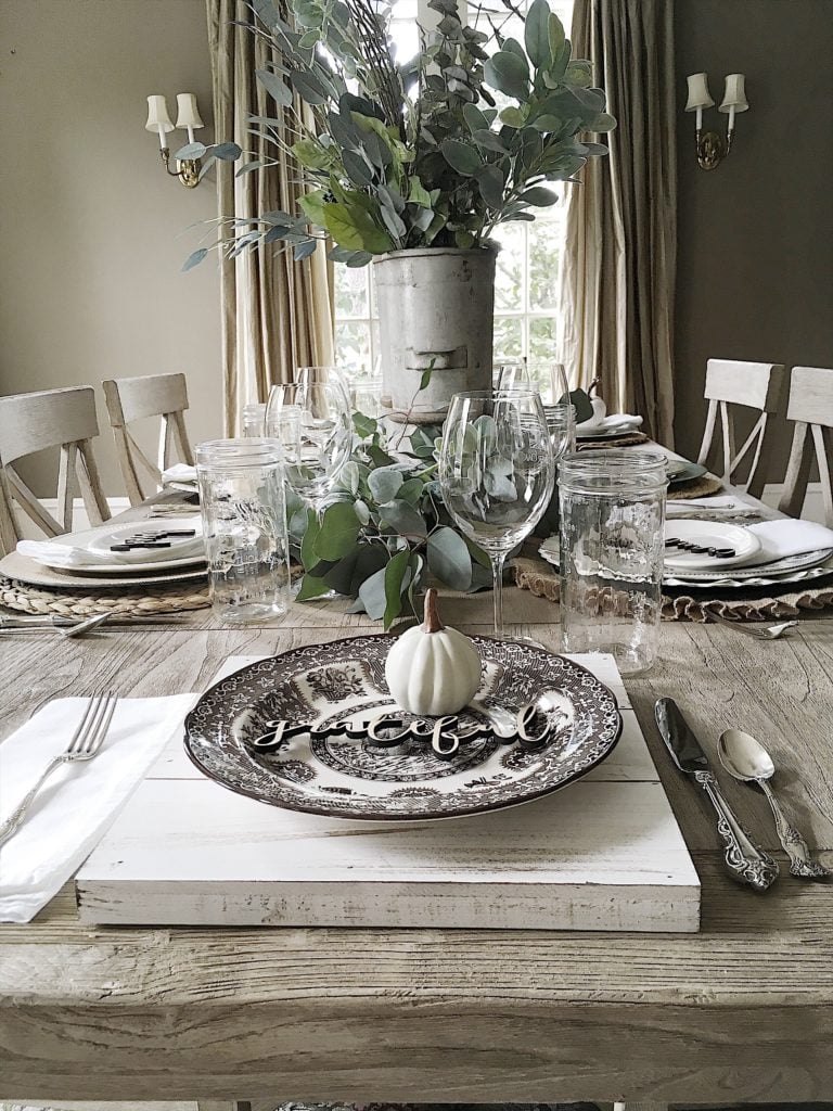 I love setting tables and today I am sharing my best table setting tips for fall. Plus, I am also sharing my new favorite book, But Where Do I Put The Couch and a Giveaway! 