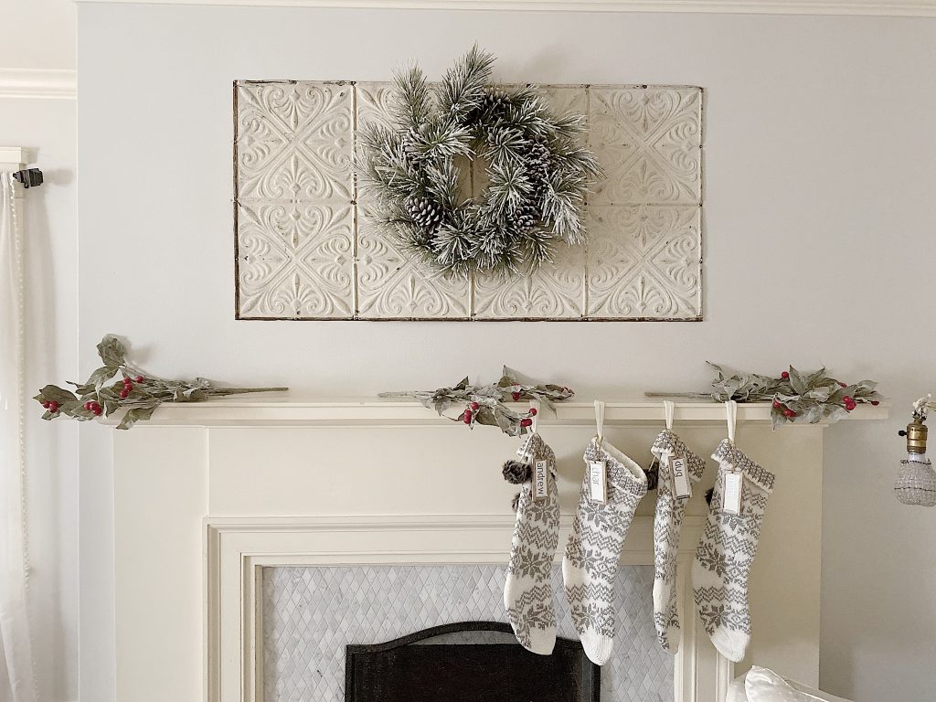 how to decorate a mantel