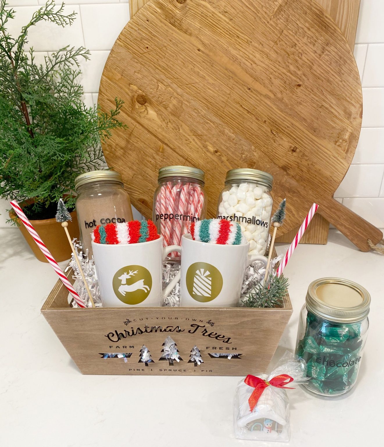 hot cocoa gift basket