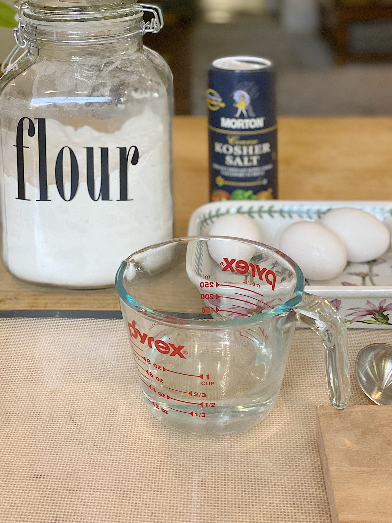 Ingredients to Make Pasta