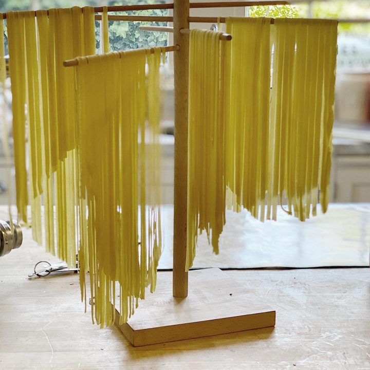 How to Find the Perfect Pasta Drying Rack