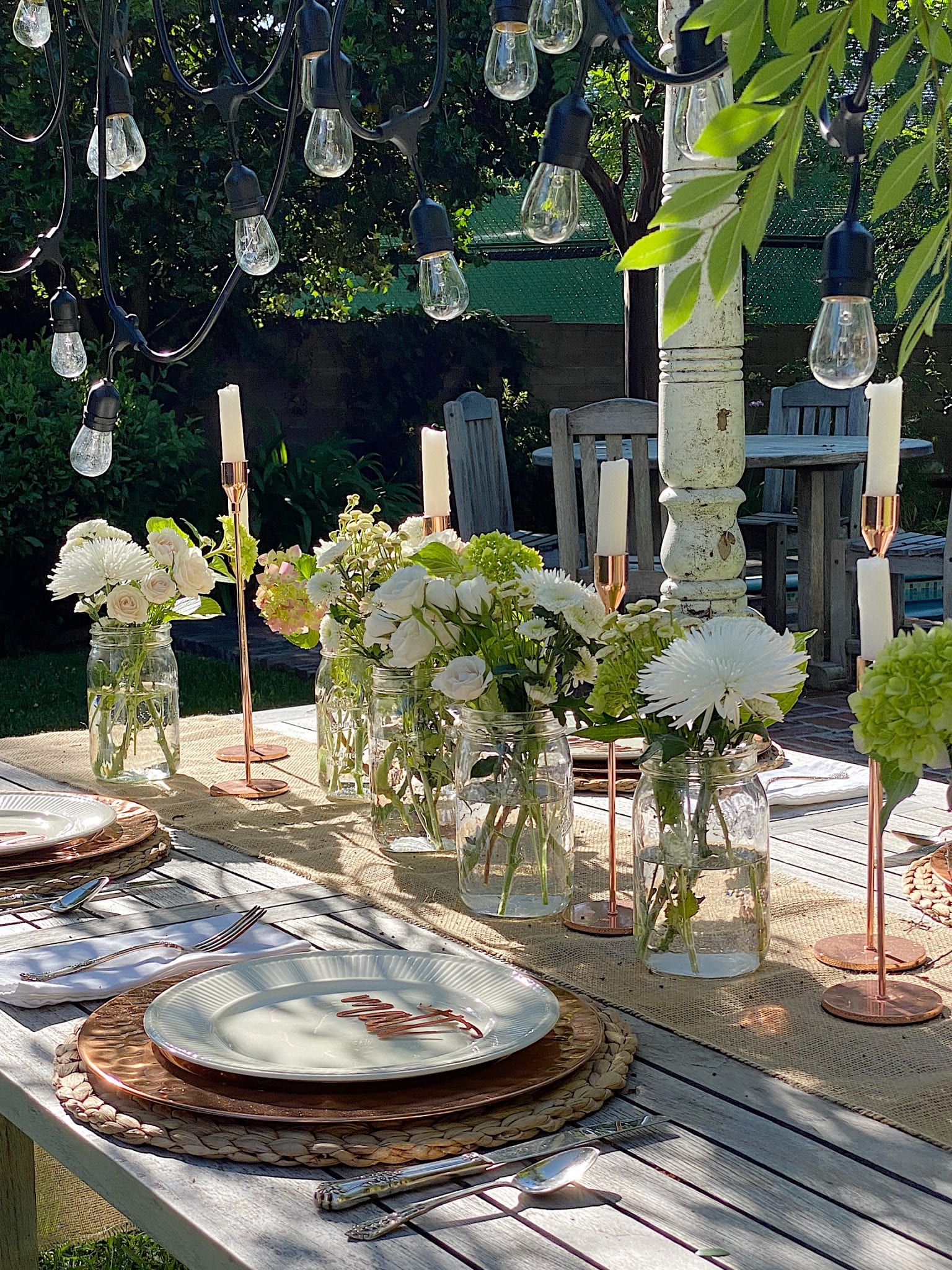 The Outdoor Table 