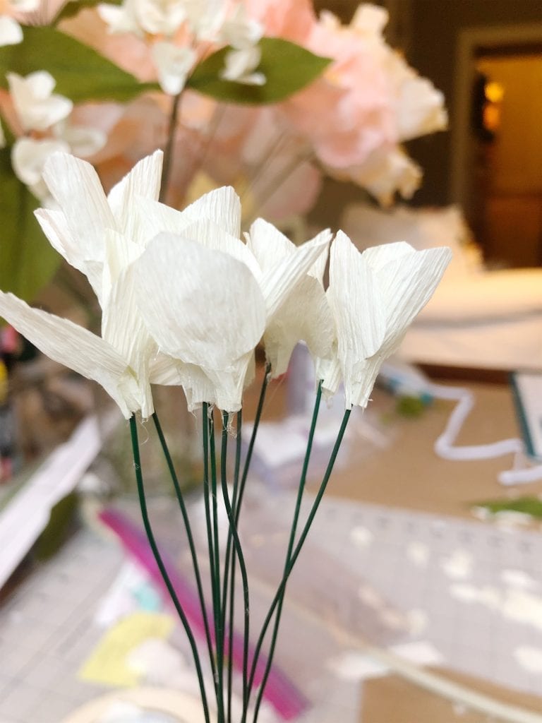 making hydrangea flowers