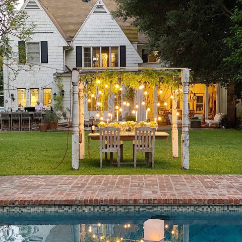 How to Plan a Backyard Dinner Party