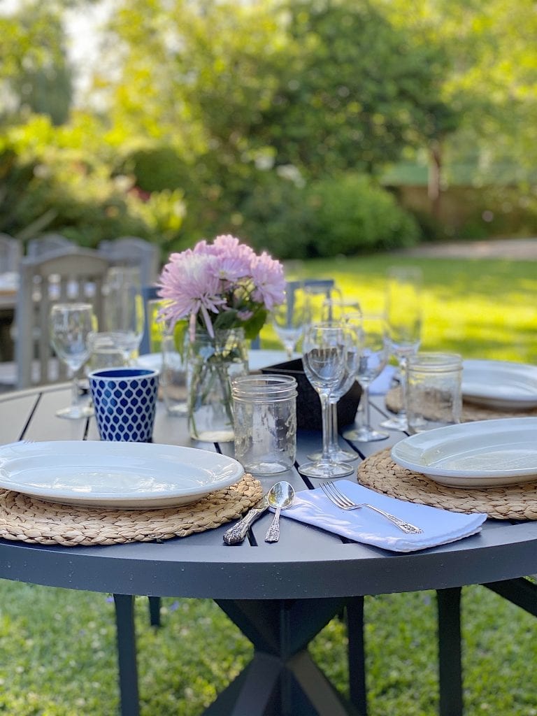 Outdoor Table Scene
