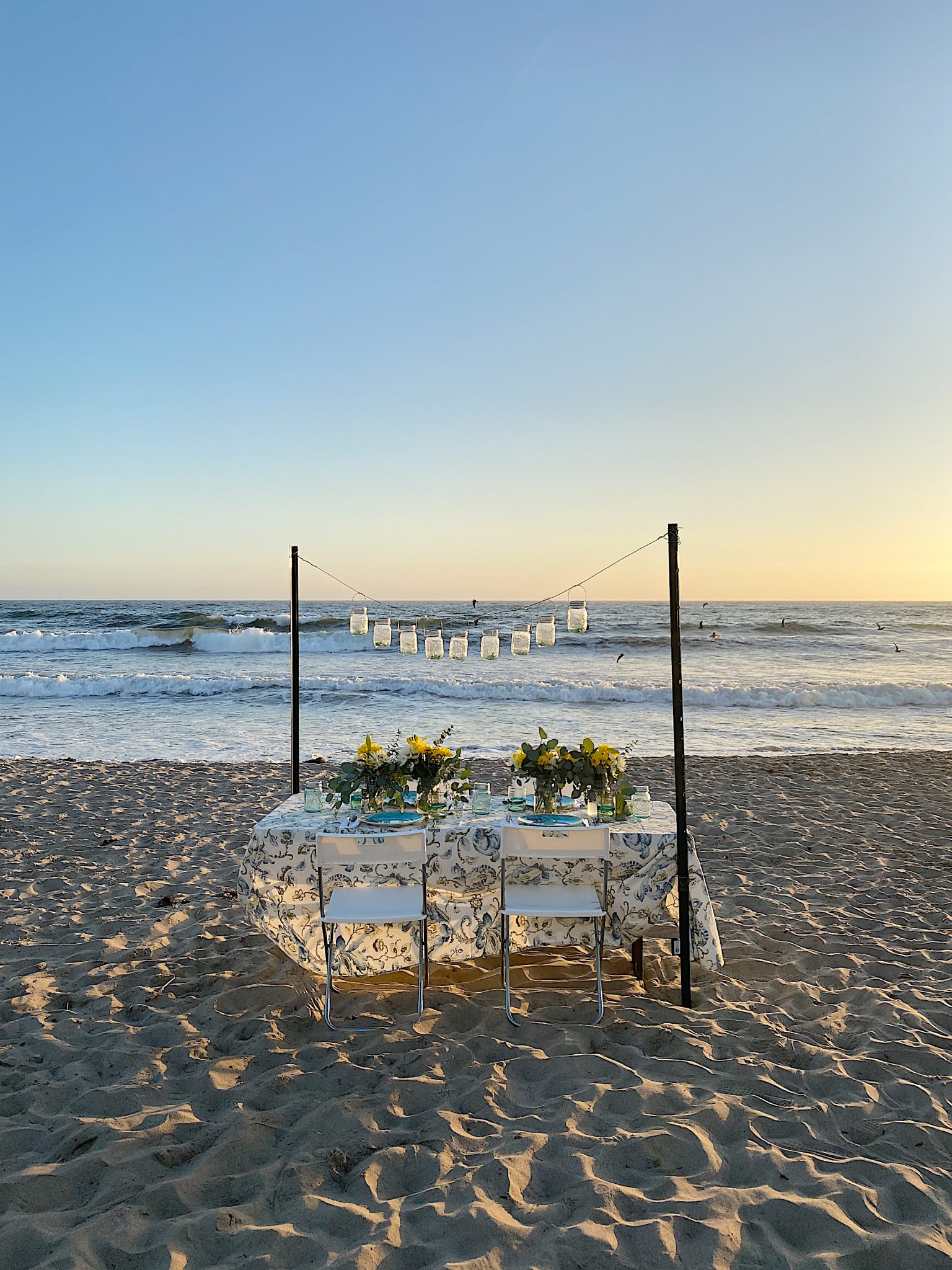 dinnr for four on the beach