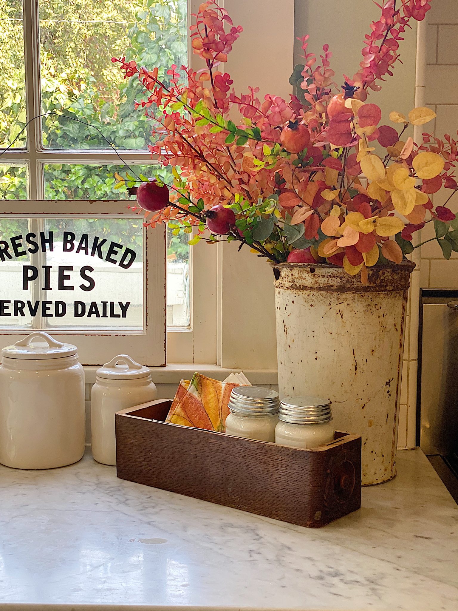 Adding Color to Your Kitchen for Fall