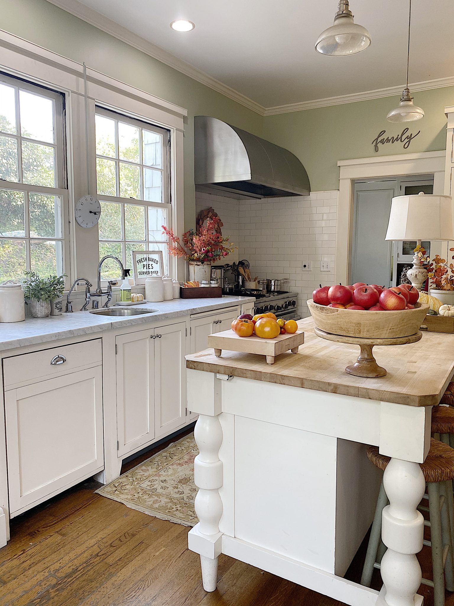 Fall Kitchen Decorations