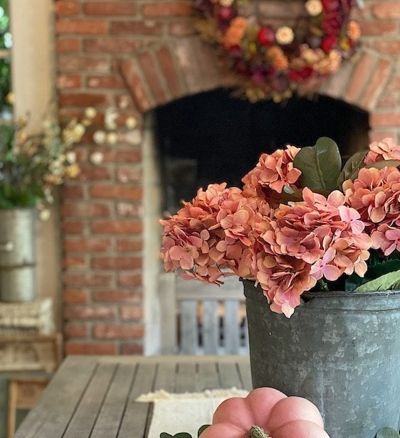 How to Add Fall Decor to Your Porch