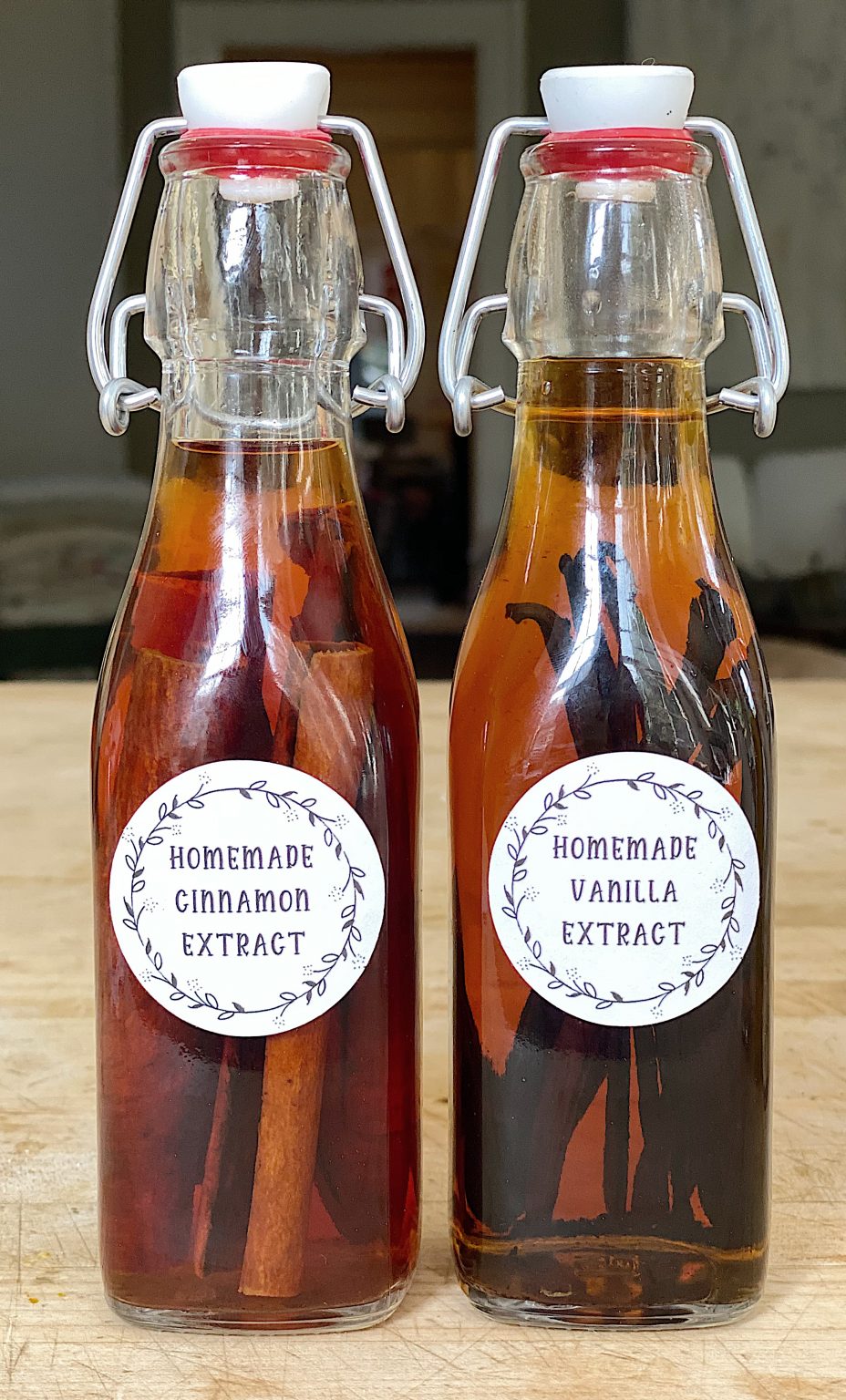 How to Make Homemade Vanilla Extract and Flavored Extracts MY 100