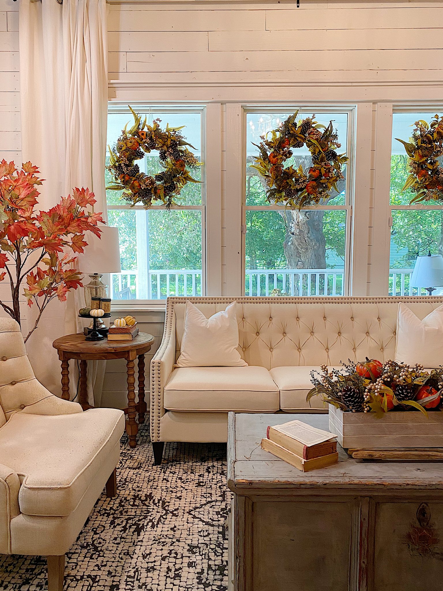 Living room fall Decor