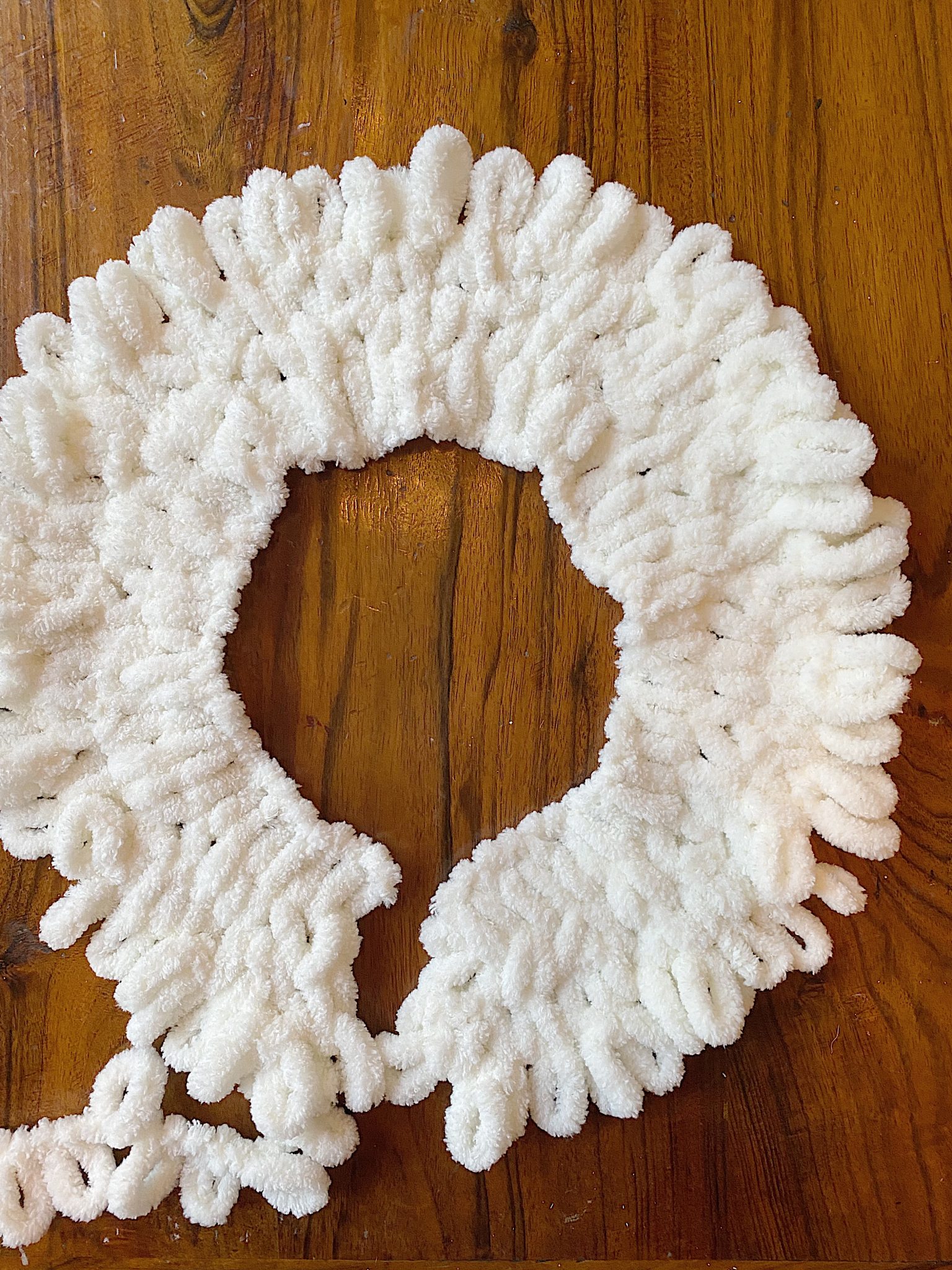 Steps to Make a Bernat Alize Tree Skirt