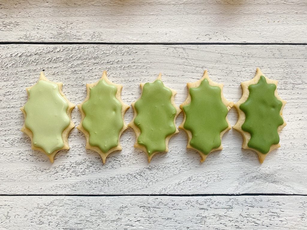 Christmas Cookie Wreath Icing Colors