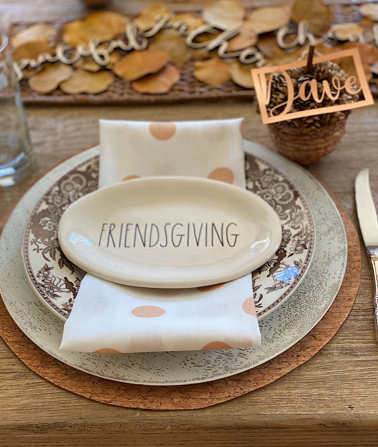 Friendsgiving Table