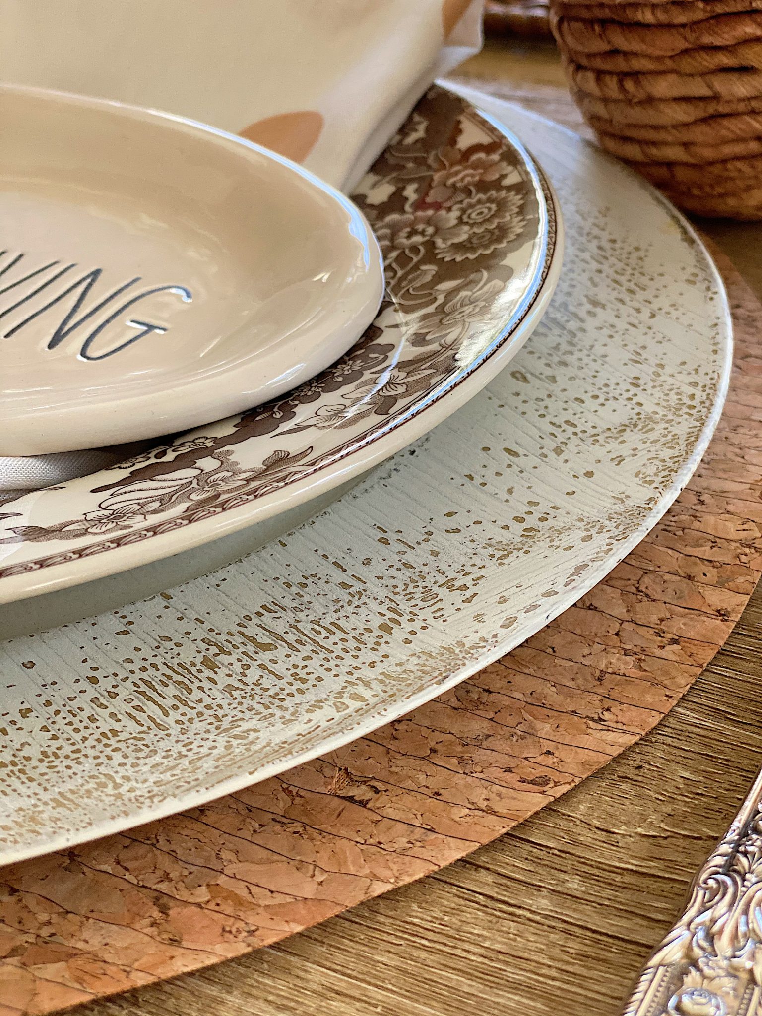 Friendsgiving Table Setting 18