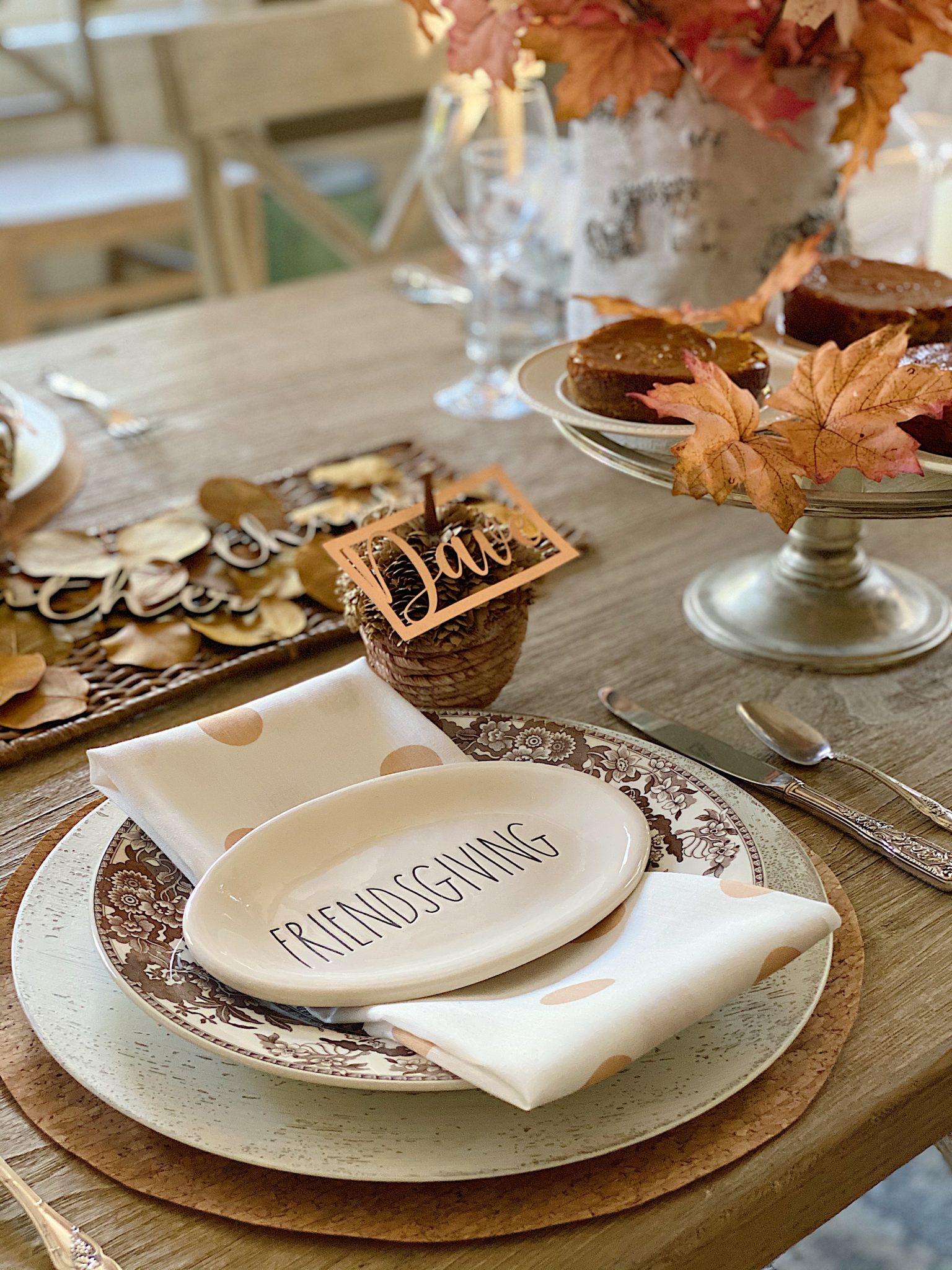 Friendsgiving Table Setting 