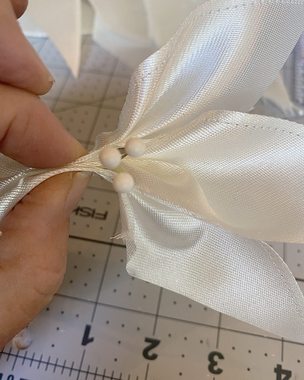How to Make a Ribbon Wreath
