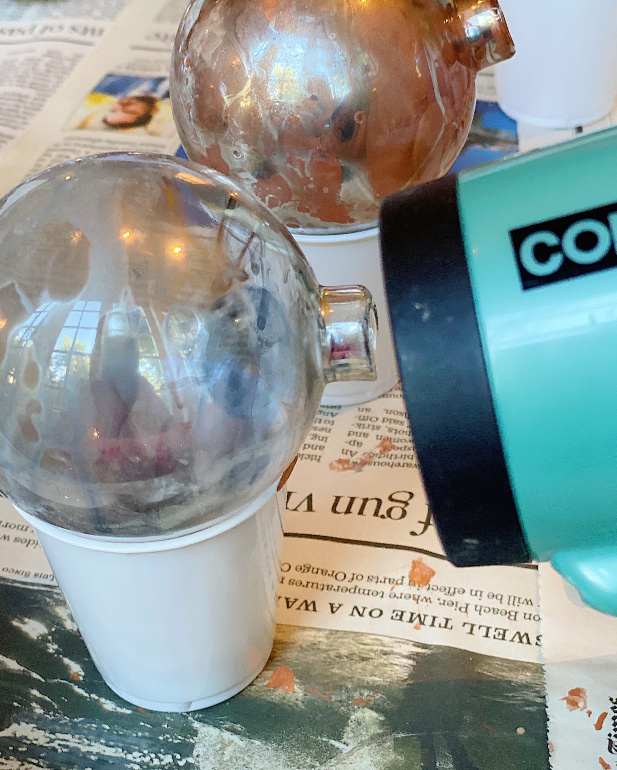 How to Style a Rose Gold Christmas Tree 