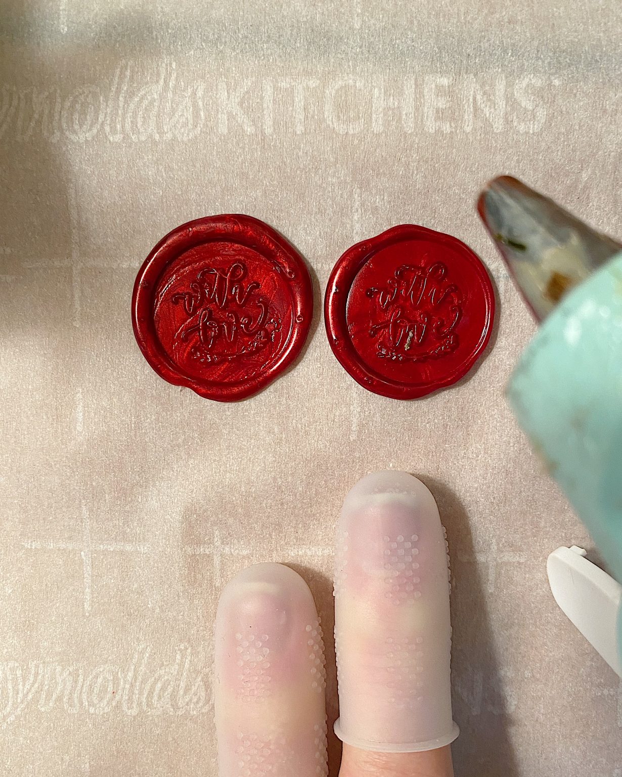 How to Use Wax Sealer on Gifts