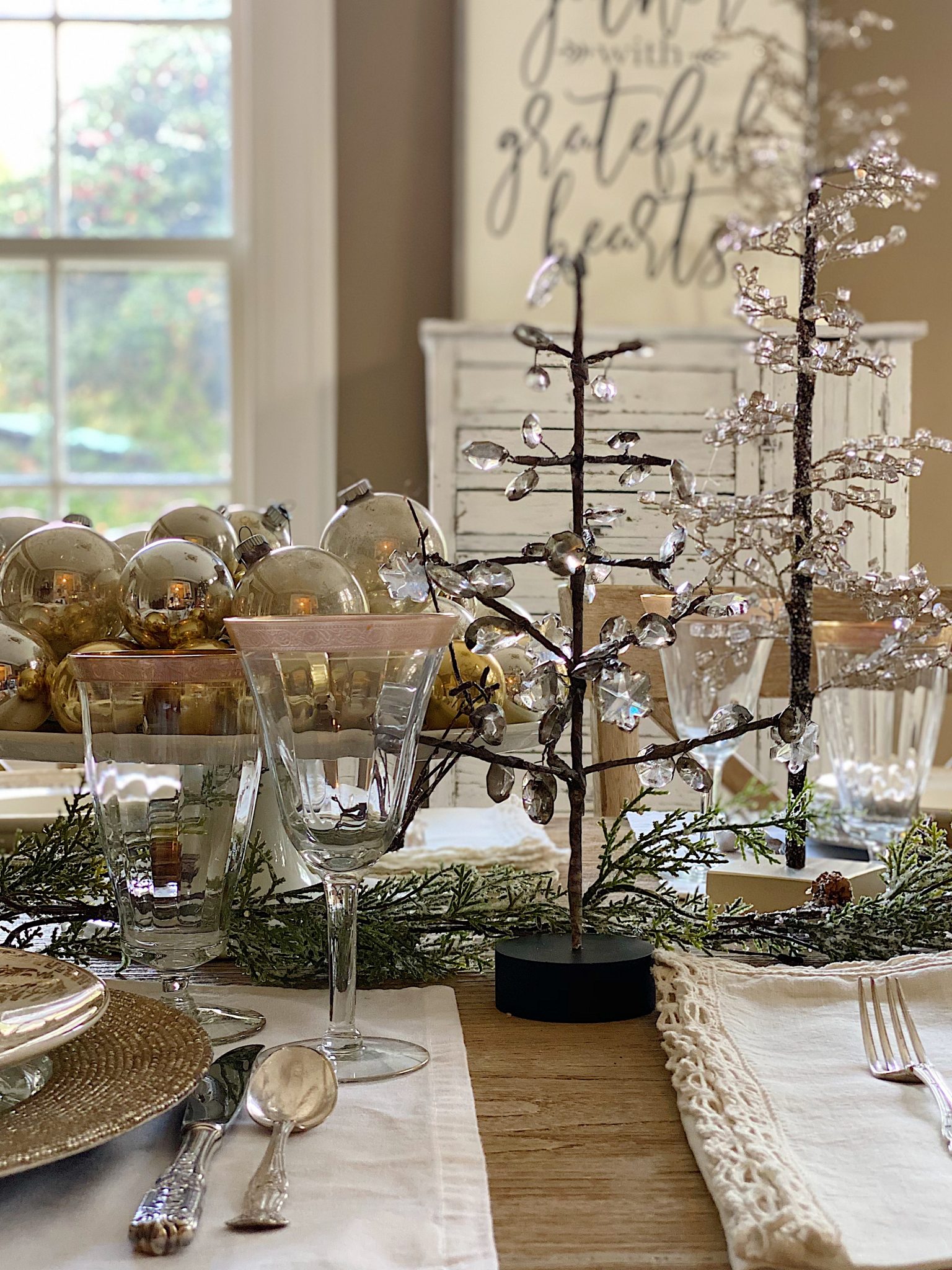 Ideas to Set a Christmas Table