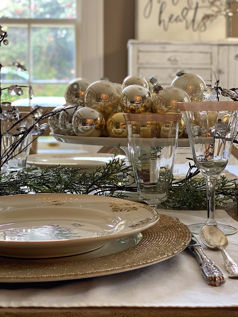 Winter Dining Room Table Decor - MY 100 YEAR OLD HOME