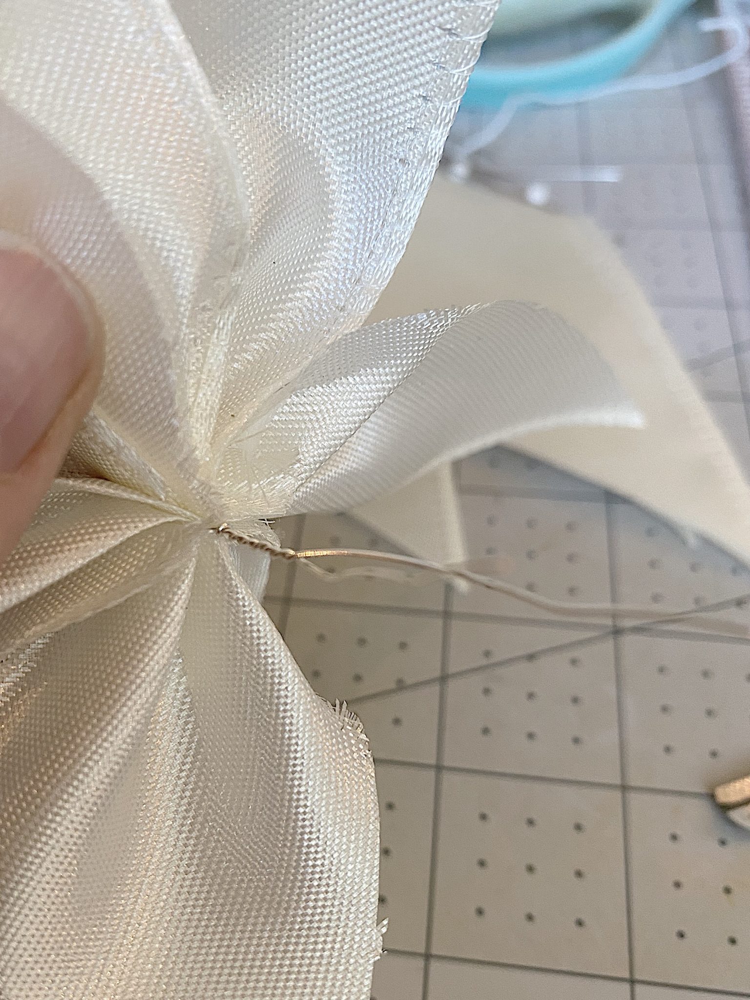 Steps to Make a Ribbon Wreath