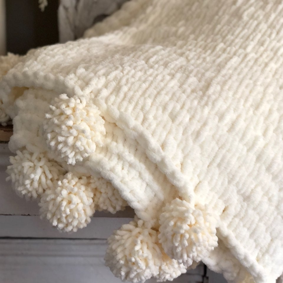 loop yarn blanket