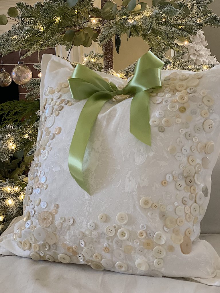 Christmas Crafts Button Wreath Pillow