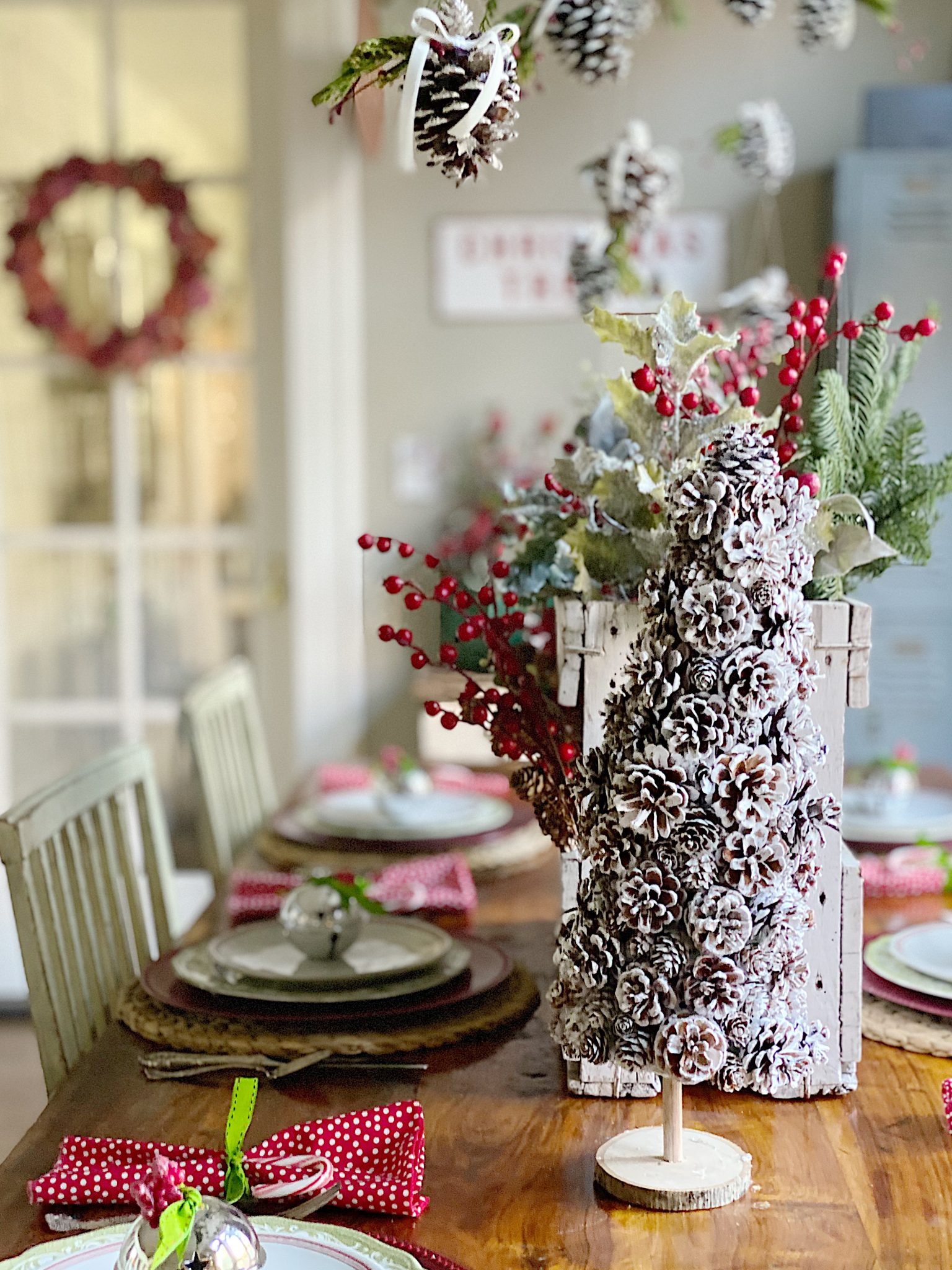 Christmas Joy with Handmade Decor