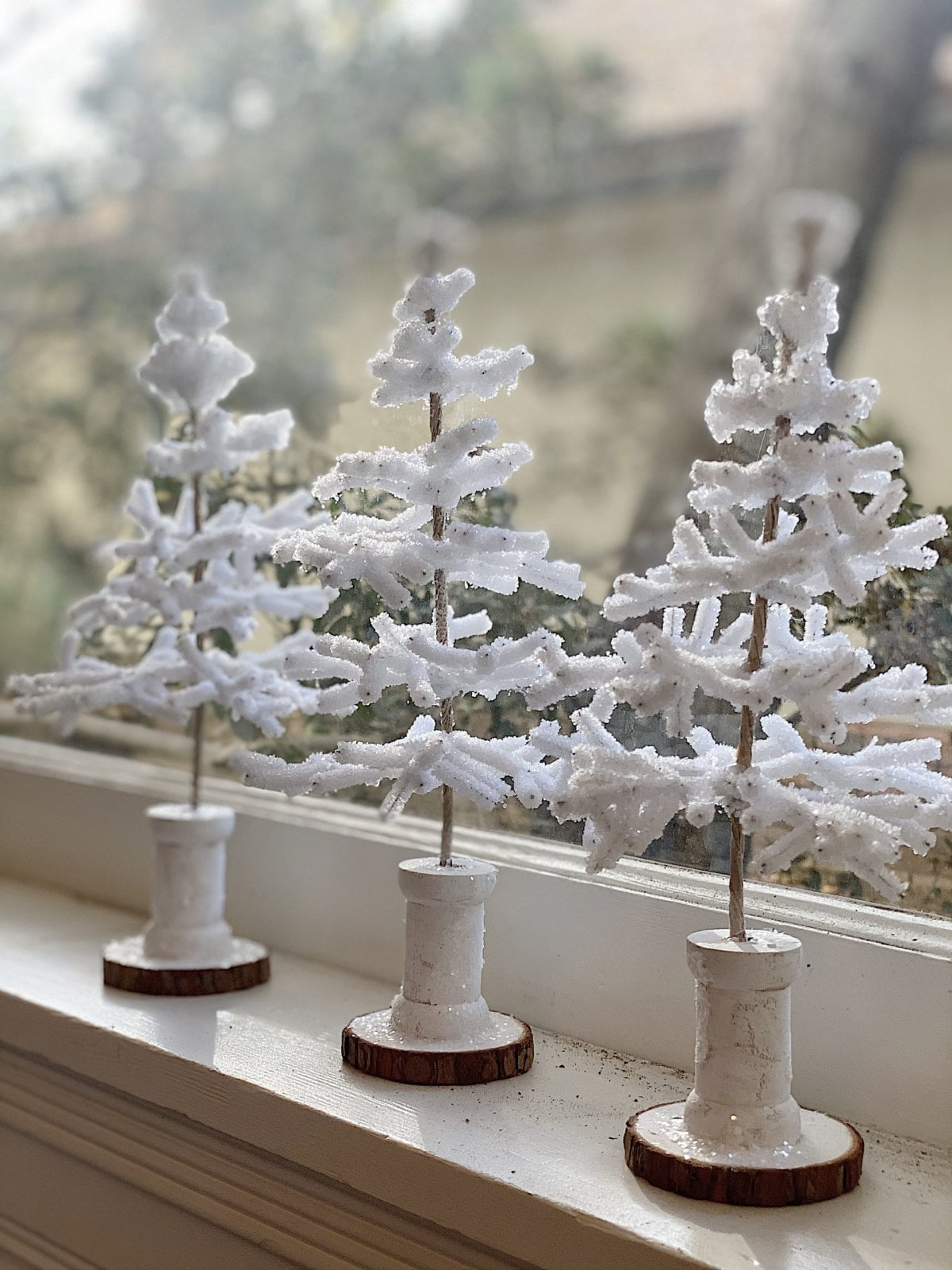 My Favorite Flocked Christmas Tree Craft My 100 Year Old Home