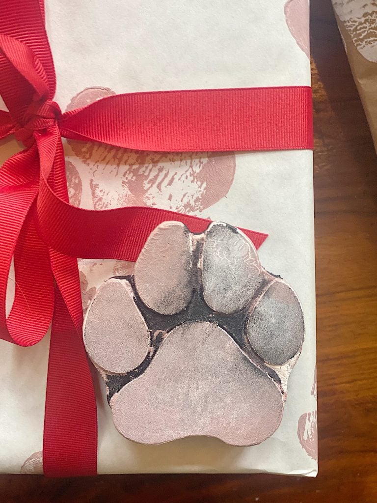 Creative Pet Gift Wrapping Ideas 