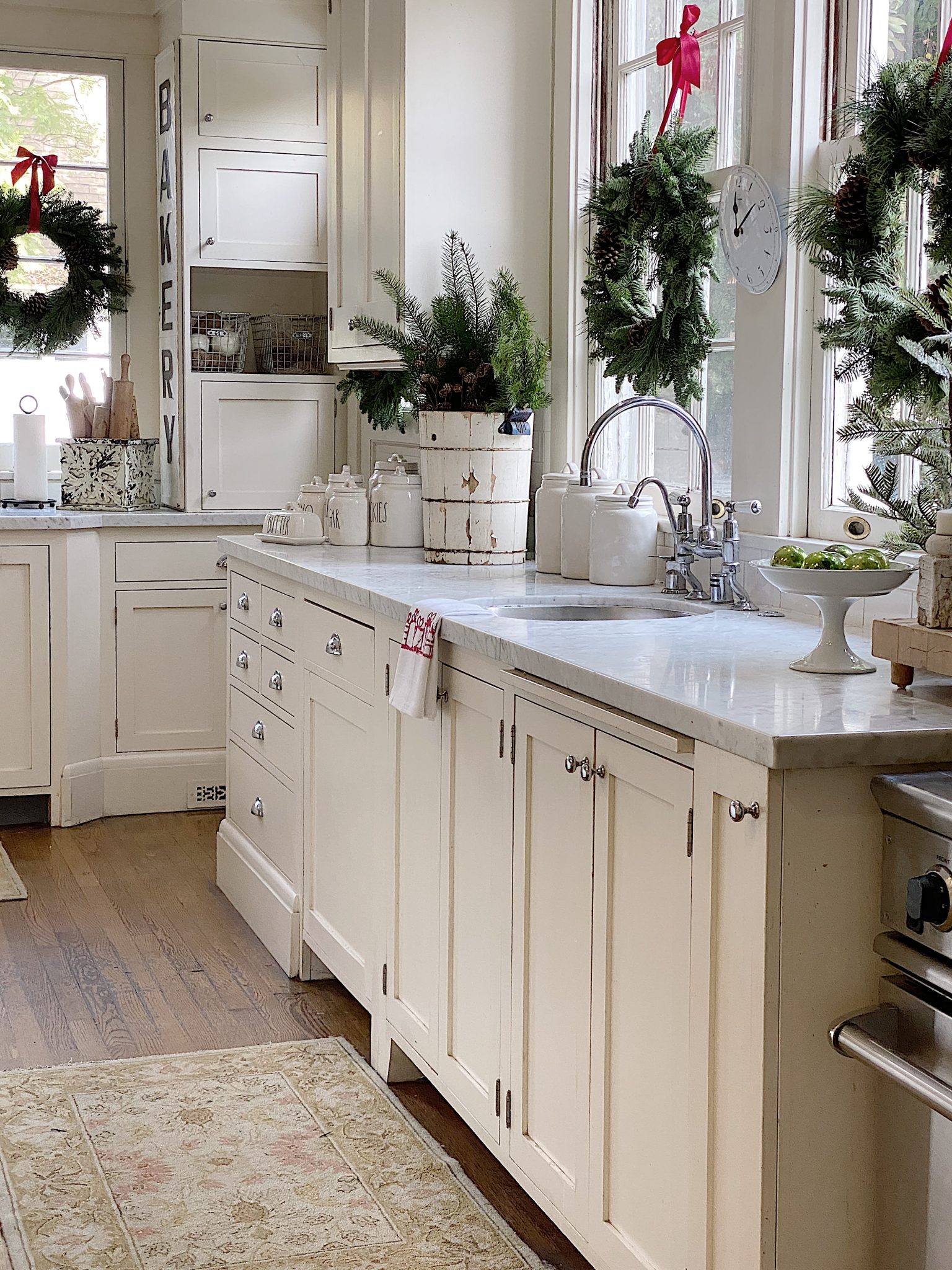 Stenciled Kitchen Towels