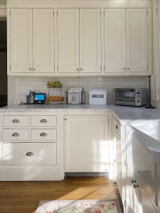 The Best Kitchen Counter Organization - MY 100 YEAR OLD HOME