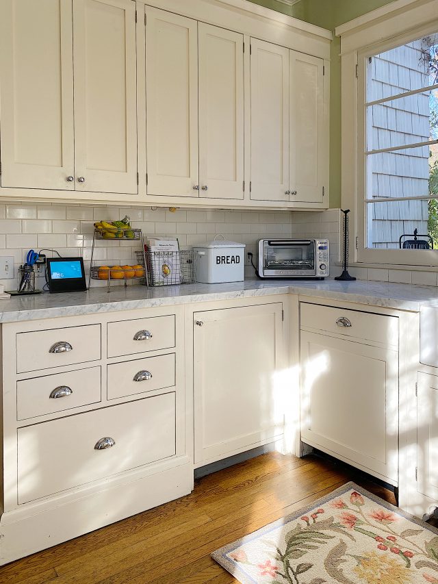 The Best Kitchen Counter Organization - MY 100 YEAR OLD HOME