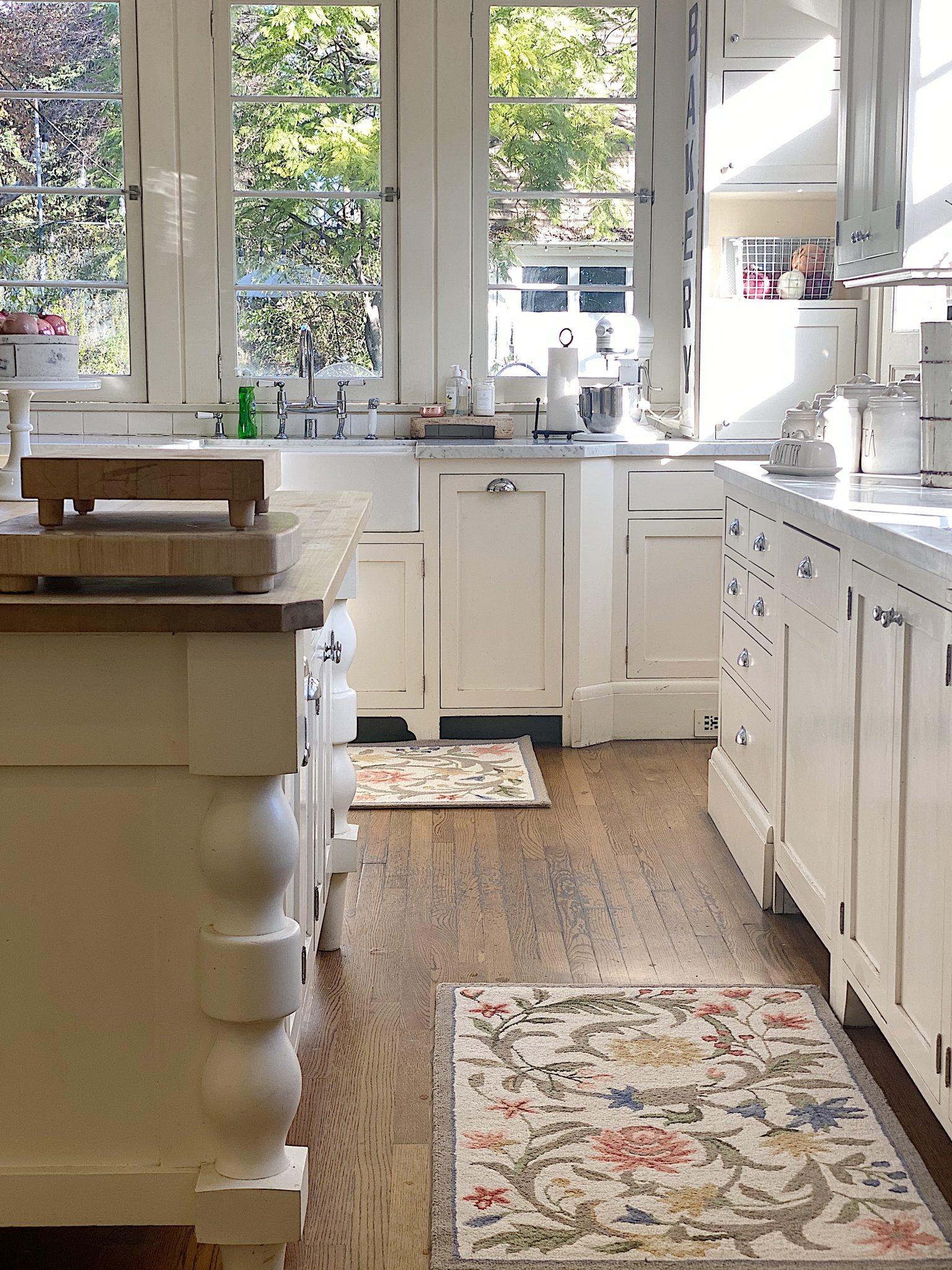 How to Organize Your Kitchen and Simplify