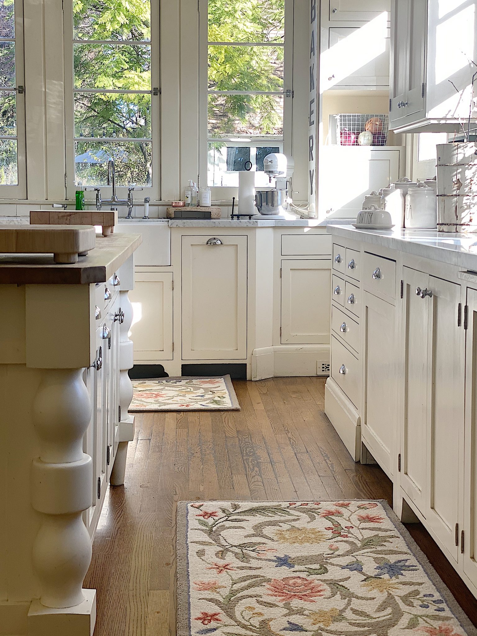 How to Organize Your Kitchen and Simplify