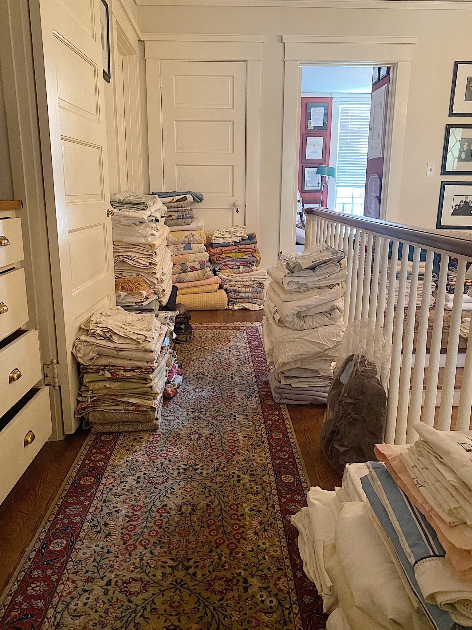 Organize a Linen Closet Discards?