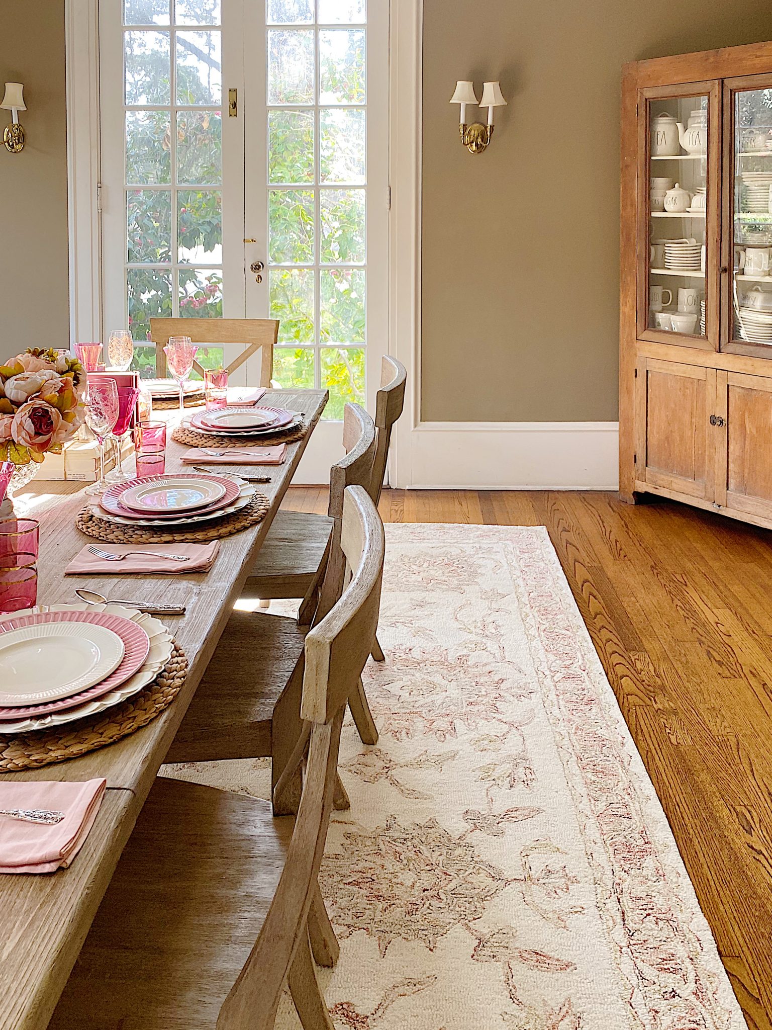 The Best Farmhouse Dining Room Rug 7