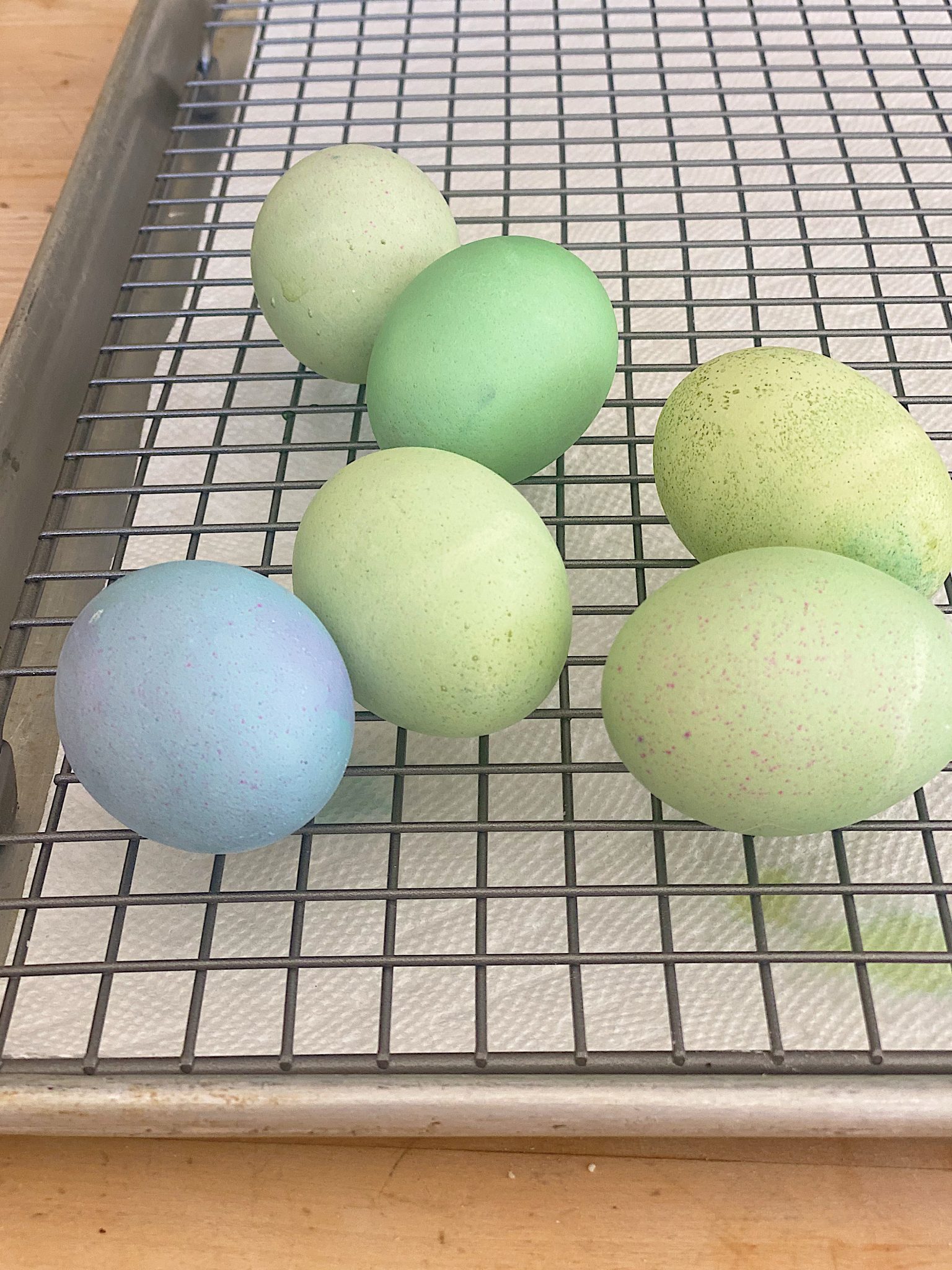 How to Color Easter Eggs