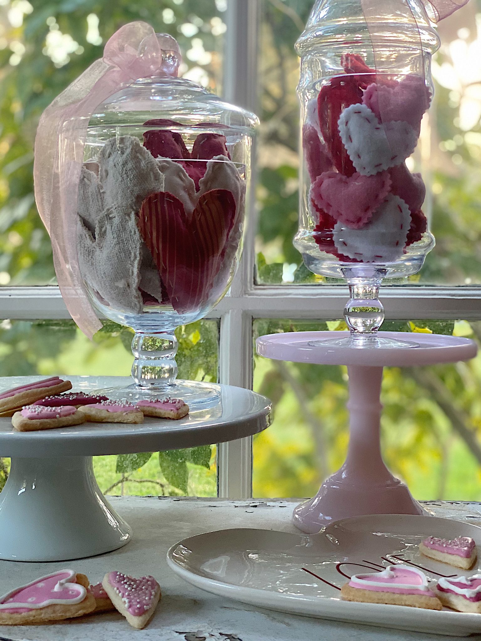 Valentine's Day DIY Vignette Hearts in Jars