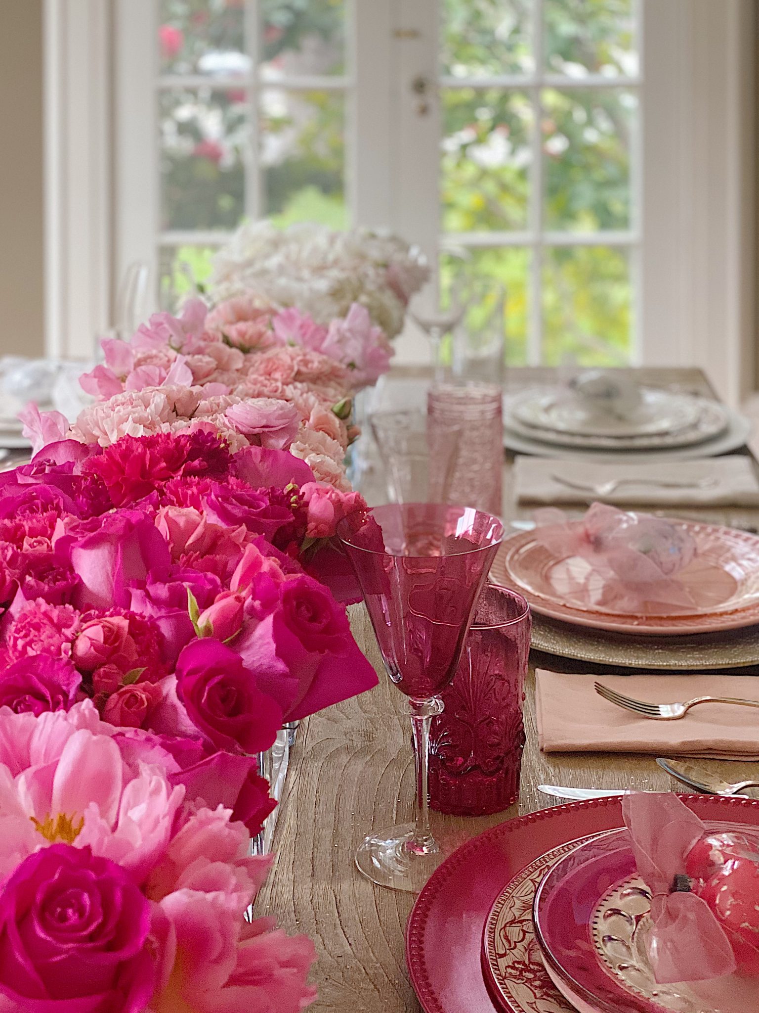 Valentine's Day Table Pink Decorations
