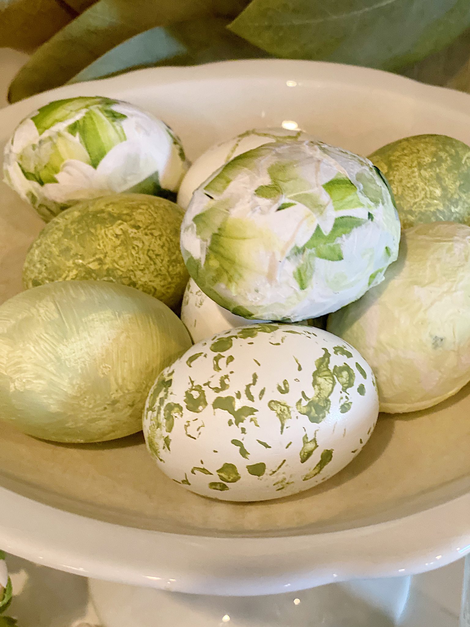 Easy Easter Craft Eggs with Napkins and Paint