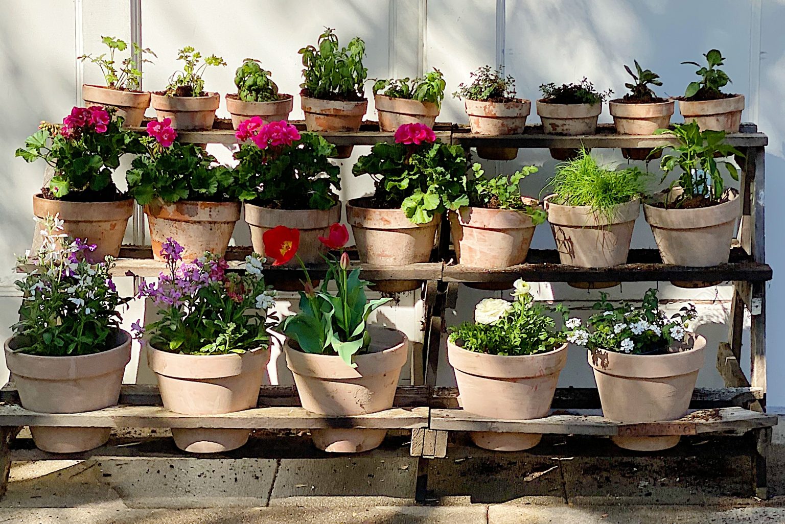 How to Make Vintage Garden Pots