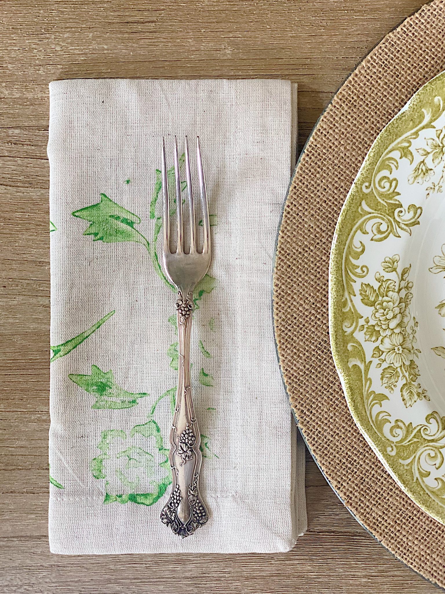 New Spring Crafts Painted Napkins